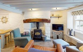 Lobster Cove, Port Isaac, 50 Paces From The Beach